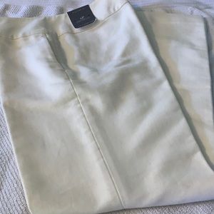 Ann Taylor Slacks 6P